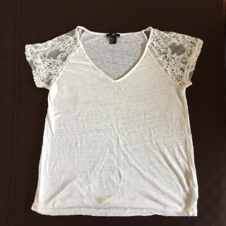 エイチアンドエム(H&M)のTシャツ カットソー★H&M★肩レース(Tシャツ(半袖/袖なし))