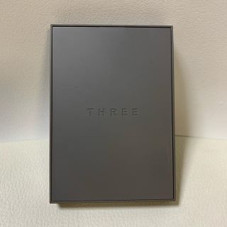 スリー(THREE)のTHREE ディメンショナルアイパレット05(アイシャドウ)