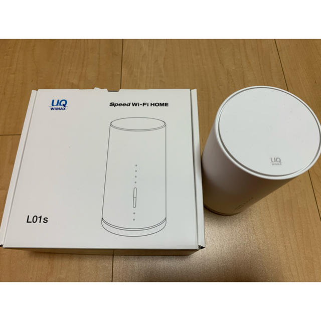 au(エーユー)のUQ WiMAX Speed Wi-Fi HOME L01S スマホ/家電/カメラのPC/タブレット(PC周辺機器)の商品写真