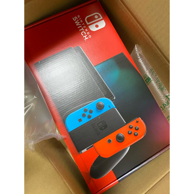 家庭用ゲーム機本体ニンテンドー　switch 本体　ネオンカラー　新品