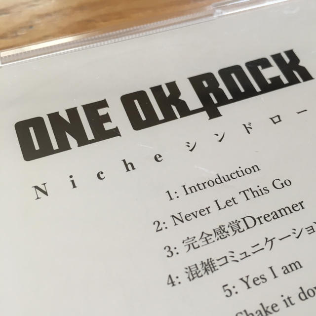 ONE OK ROCK(ワンオクロック)の【raBe様専用】 Nicheシンドローム ONE OK ROCK エンタメ/ホビーのCD(ポップス/ロック(邦楽))の商品写真