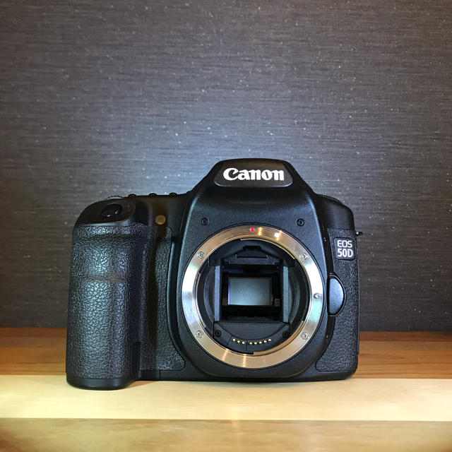 Canon(キヤノン)の【Canon】EOS 50D EF-S 18-200 IS【ﾚﾝｽﾞｷｯﾄ】 スマホ/家電/カメラのカメラ(デジタル一眼)の商品写真