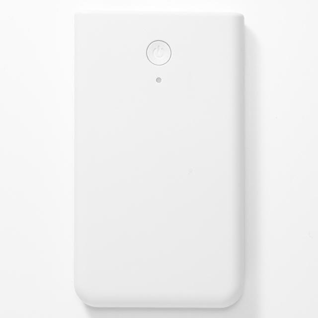 MUJI (無印良品)(ムジルシリョウヒン)の無印良品 充電器 モバイルバッテリー 6200mAh スマホ/家電/カメラのスマートフォン/携帯電話(バッテリー/充電器)の商品写真