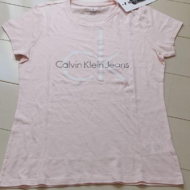 Calvin Klein(カルバンクライン)のCalvin Klein⭐Tシャツ レディースのトップス(Tシャツ(半袖/袖なし))の商品写真