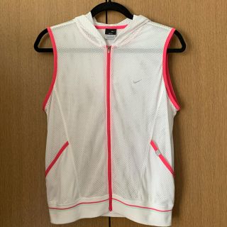 ナイキ(NIKE)のナイキ　レディースメッシュベスト　M(ウェア)