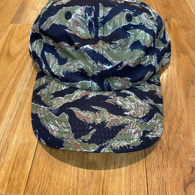 ANTI(アンチ)のASSC 6パネルCAP TIGER CAMO メンズの帽子(キャップ)の商品写真