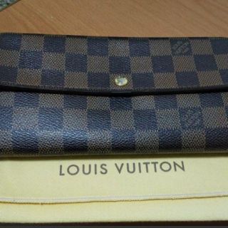 ルイヴィトン(LOUIS VUITTON)のLouis Vuittonダミエポルトフォイユ  期間限定出品  (財布)