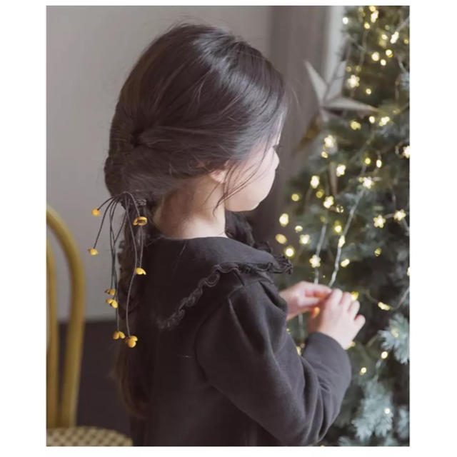 こども ビームス(コドモビームス)の花付きヘアゴム♡ヘアアクセサリー♡ヘアアレンジ♡２つ目から200yen♡韓国仕入 キッズ/ベビー/マタニティのこども用ファッション小物(その他)の商品写真