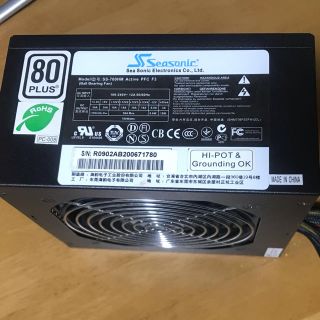 SeaSonic製　電源ユニット　700W(PCパーツ)