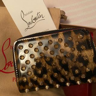 クリスチャンルブタン(Christian Louboutin)のクリスチャン　ルブダン　カードケース(名刺入れ/定期入れ)