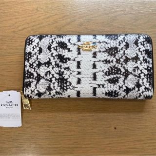 コーチ(COACH)のCOACH コーチ　長財布　新品未使用(財布)