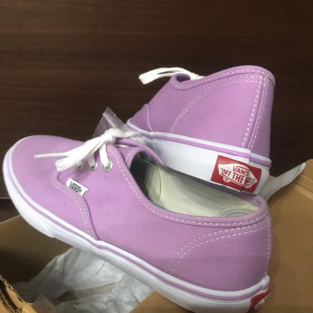 VANS(ヴァンズ)のバンズ　24 レディースの靴/シューズ(スニーカー)の商品写真