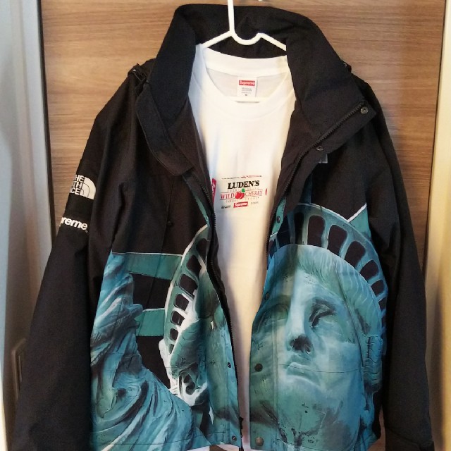 日本最大のブランド Supreme - シュプリームTシャツセット!! ナイロンジャケット