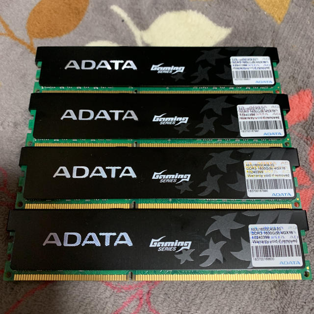 ADATA ゲーミングメモリ　DDR3 1600 16GB