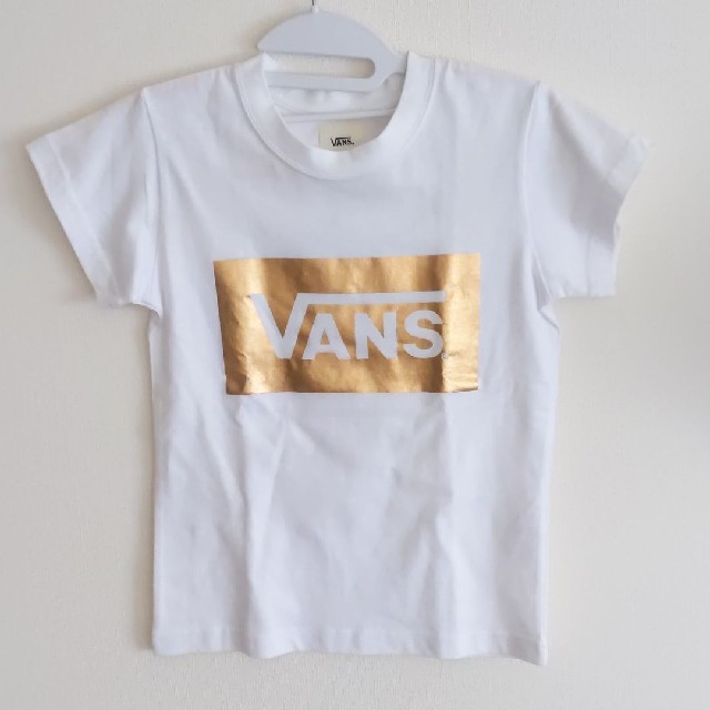VANS(ヴァンズ)の(新品未使用即日発送)ＶＡＮＳ Ｔ−シャツ　Ｓサイズ レディースのトップス(Tシャツ(半袖/袖なし))の商品写真