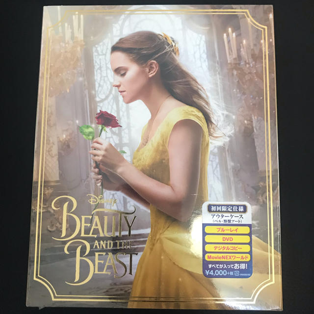 Disney(ディズニー)のDisney 美女と野獣　blue-ray 新品 エンタメ/ホビーのDVD/ブルーレイ(キッズ/ファミリー)の商品写真