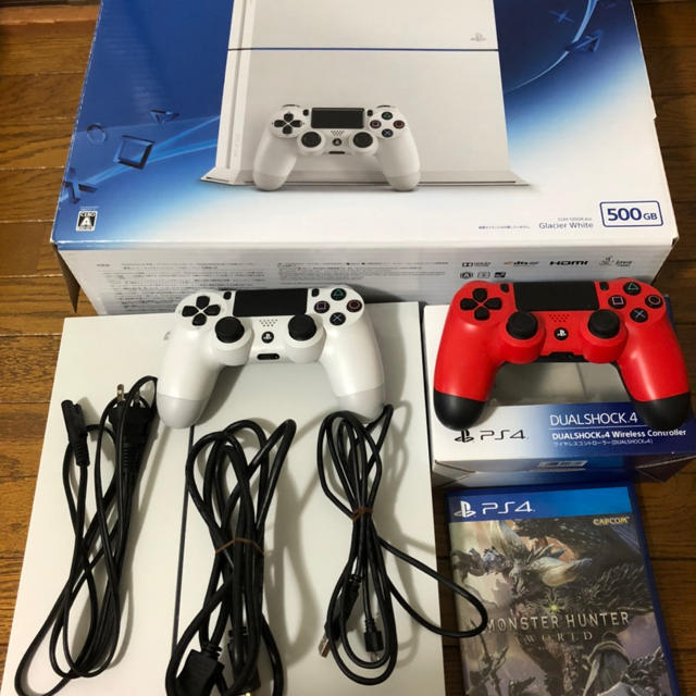 PS4 コントローラー2つとモンハンセット-