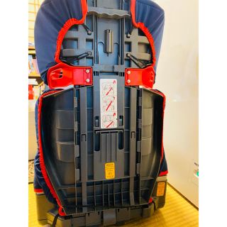 Disney カーズ チャイルドシート ジュニアシート 15 36kg ディズニーの通販 By えい S Shop ディズニーならラクマ