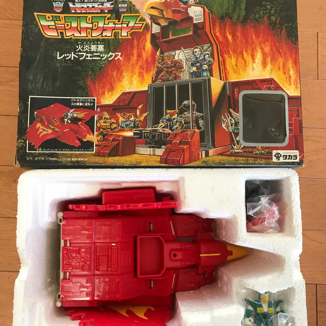美品 トランスフォーマー ビーストフォーマー 火炎要塞レッド