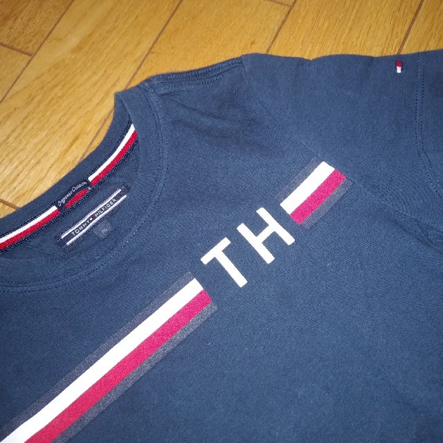 TOMMY HILFIGER(トミーヒルフィガー)の美品★TOMMYHILFIGERTシャツ110cm キッズ/ベビー/マタニティのキッズ服男の子用(90cm~)(Tシャツ/カットソー)の商品写真