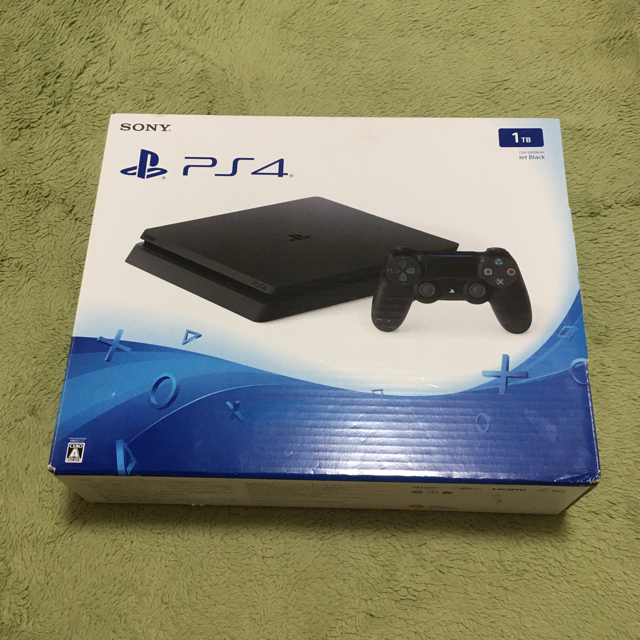 ★PS4本体 Slim 1TBモデル CUH-2000BB01★