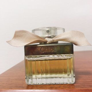 クロエ(Chloe)のクロエ　オードパルファム　50ml  香水　Chloe(香水(女性用))