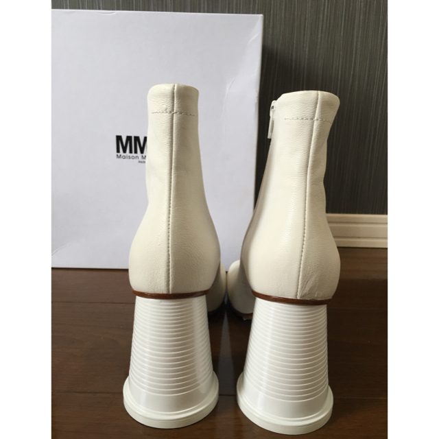 Maison Martin Margiela(マルタンマルジェラ)の美品 MM6 Maison Margiela マルジェラ カップ ブーツ 40 レディースの靴/シューズ(ブーツ)の商品写真