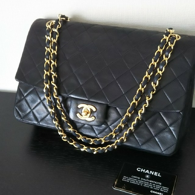 オンラインショップ CHANEL - 【CHANEL】ヴィンテージ☆マトラッセ ショルダーバッグ オンラインショップ CHANEL - 【CHANEL】ヴィンテージ☆マトラッセ ショルダーバッグ