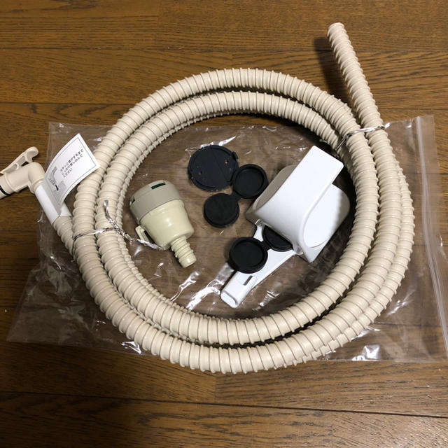 洗濯機　給水ホース　《hitomiさん専用》 スマホ/家電/カメラの生活家電(洗濯機)の商品写真