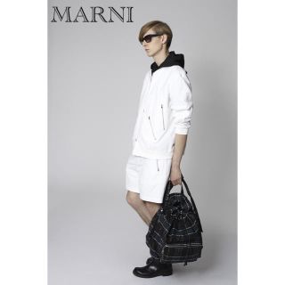 マルニ(Marni)の幻のMarniマルニコレクションライン希少ホワイト　薄手MA1ジャケット(フライトジャケット)