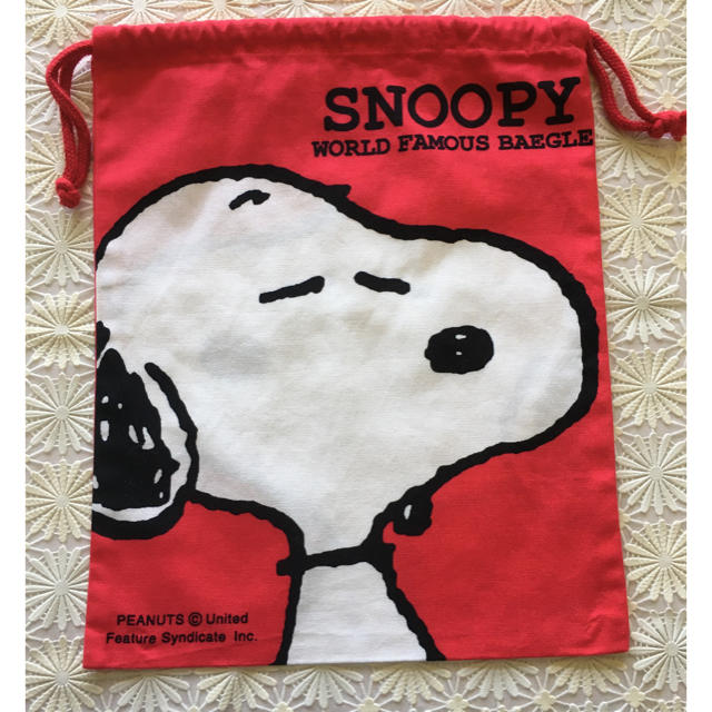 SNOOPY(スヌーピー)のスヌーピー　巾着袋×2 キッズ/ベビー/マタニティのこども用バッグ(ランチボックス巾着)の商品写真