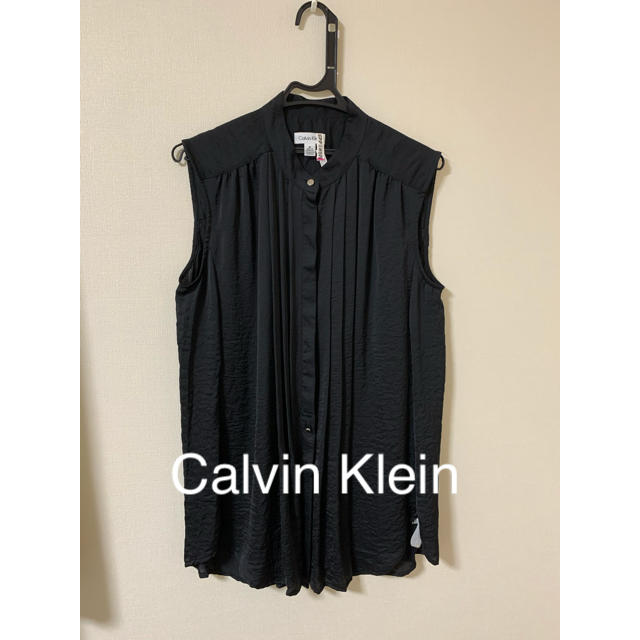 Calvin Klein(カルバンクライン)のCalvin Kleinブラウス レディースのトップス(シャツ/ブラウス(半袖/袖なし))の商品写真