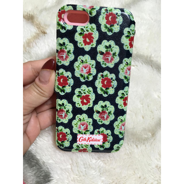 Cath Kidston(キャスキッドソン)の新品iphone 5s/5 ケース スマホ/家電/カメラのスマホアクセサリー(モバイルケース/カバー)の商品写真