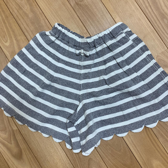 HusHush(ハッシュアッシュ)の【HusHush】キュロットスカート　140 キッズ/ベビー/マタニティのキッズ服女の子用(90cm~)(スカート)の商品写真