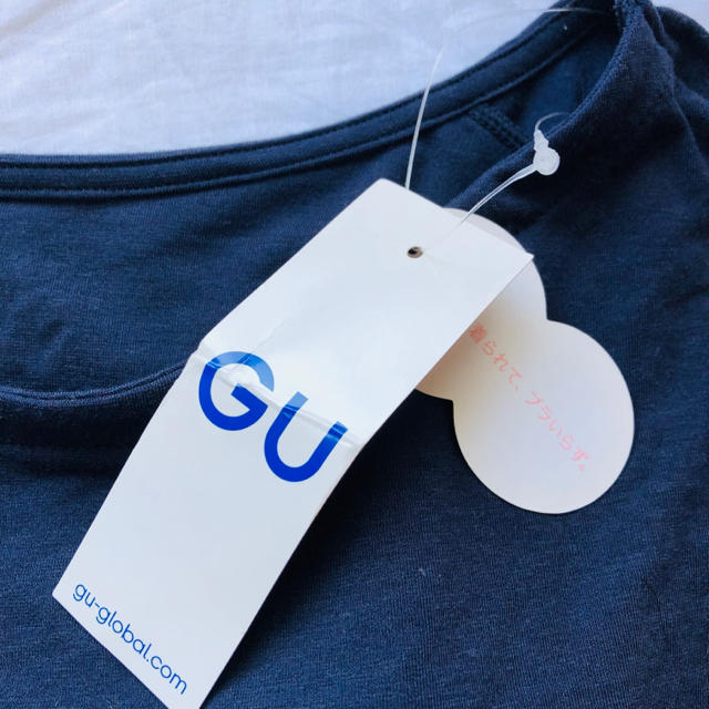 GU(ジーユー)のGU ジーユー　ブラフィールレーススリーブTシャツ　M レディースのトップス(Tシャツ(半袖/袖なし))の商品写真