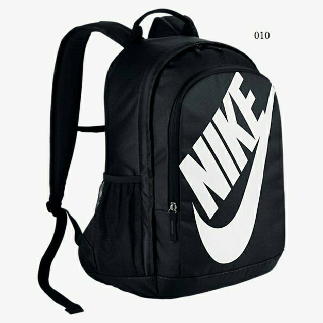 大容量！２５L 新品ナイキ 黒色  バックパック 4580円