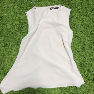 ザラ(ZARA)のZARA タンクトップ　sサイズ(タンクトップ)