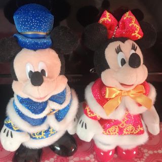 ディズニー(Disney)の2013年ミッキー&ミニーぬいぐるみバッチ(キャラクターグッズ)