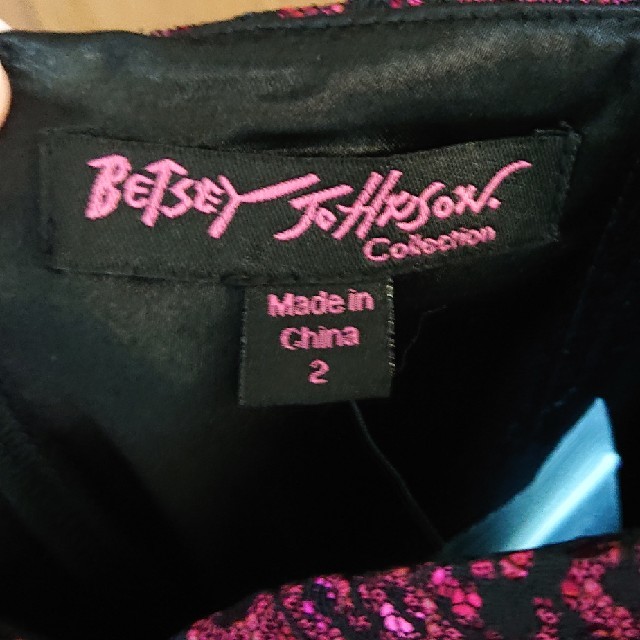 BETSEY JOHNSON(ベッツィジョンソン)のベッツィジョンソン スパンコール ドレス 未使用 レディースのフォーマル/ドレス(ミニドレス)の商品写真