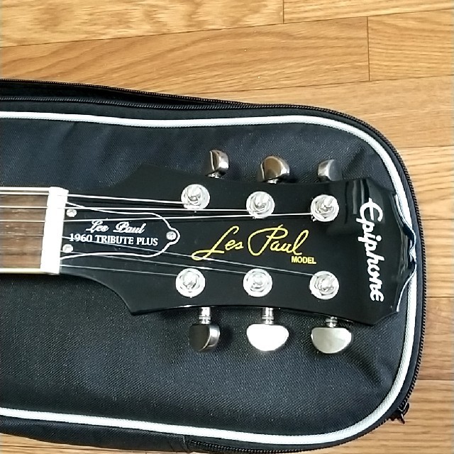 Epiphone(エピフォン)のepiphone les paul 1960 tribute plus 楽器のギター(エレキギター)の商品写真