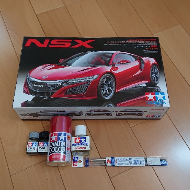 TAMIYA 1/24 SCALE SPORTS CAR SERIES NSX エンタメ/ホビーのおもちゃ/ぬいぐるみ(模型/プラモデル)の商品写真