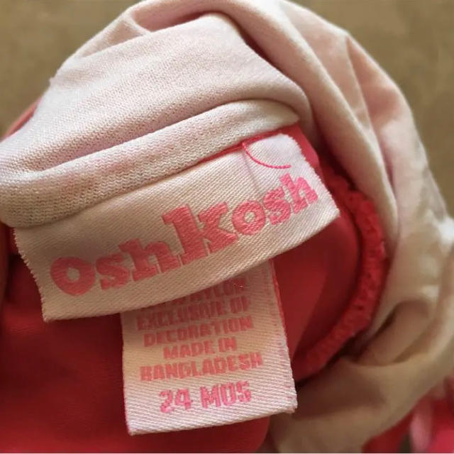 OshKosh(オシュコシュ)のOSHKOSH 水着 2歳くらい 女の子 キッズ/ベビー/マタニティのベビー服(~85cm)(水着)の商品写真