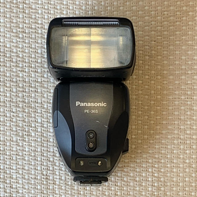 Panasonic ストロボ　pe-36sジャンク スマホ/家電/カメラのカメラ(ストロボ/照明)の商品写真