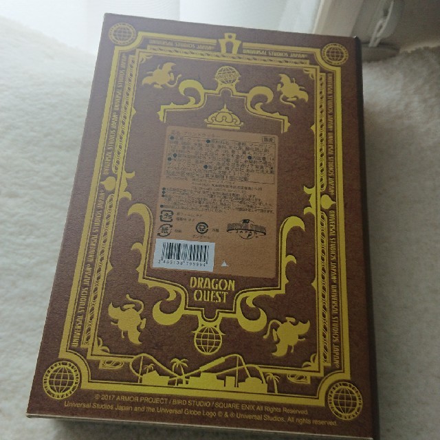 ドラクエ 冒険の書 USJクッキーの箱 インテリア/住まい/日用品のインテリア小物(小物入れ)の商品写真