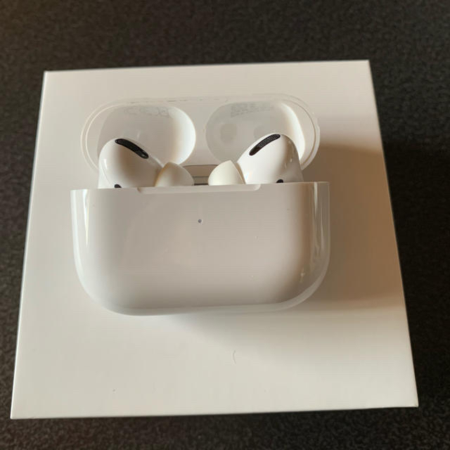 airpods proヘッドフォン/イヤフォン