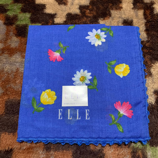 ELLE(エル)のELLE☆ハンカチ レディースのファッション小物(ハンカチ)の商品写真