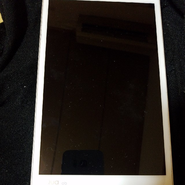 au(エーユー)のau タブレット スマホ/家電/カメラのPC/タブレット(タブレット)の商品写真