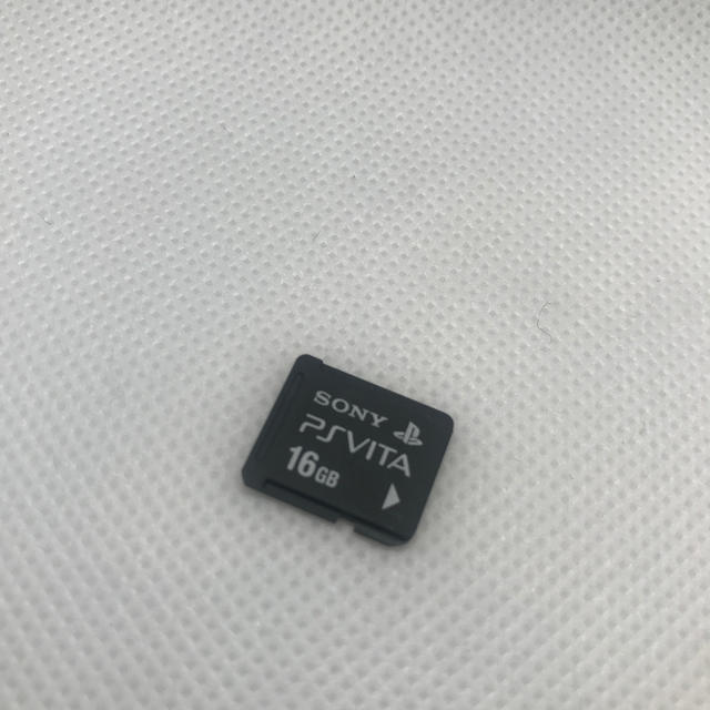 PSVITA PCH-1000 トラベルポーチ・メモリーカード16GB付