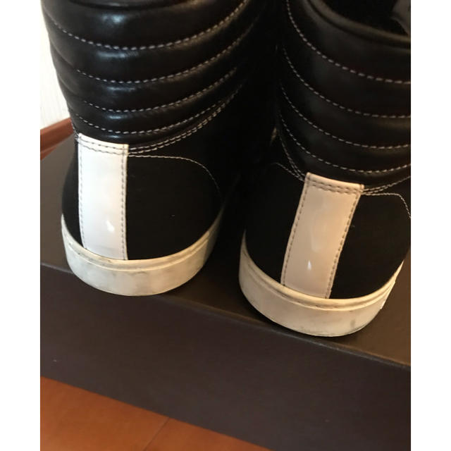 Gucci(グッチ)のグッチ　スニーカー　岸辺露伴 メンズの靴/シューズ(スニーカー)の商品写真