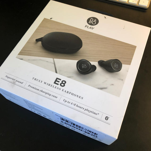 bang&olufsen e8bangampolfsen